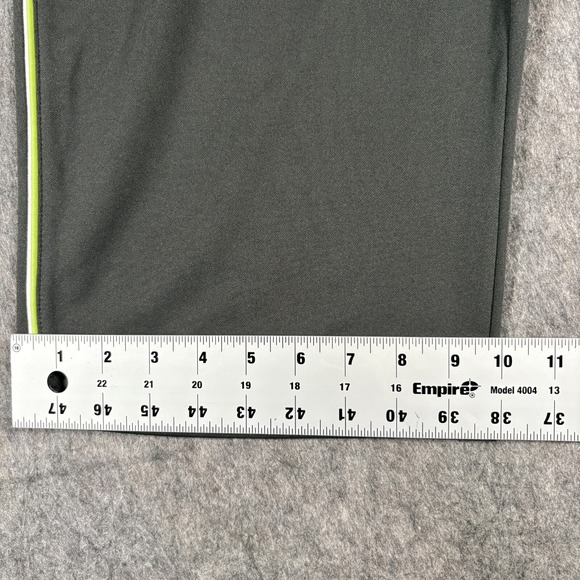 Silverware New York Men's 3/4 Pants Size XL Olive Green Drawstring Sweatshorts - Picture 3 of 7